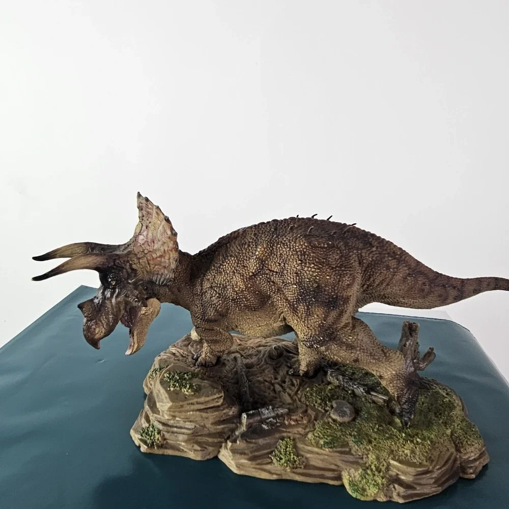 PNSO 1/35 Triceratops Figure Dinosaur Model Adult Collections Gift Toys Doyle
